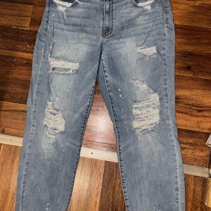 Judy Blue Distressed Light Blue Boyfriend Jeans